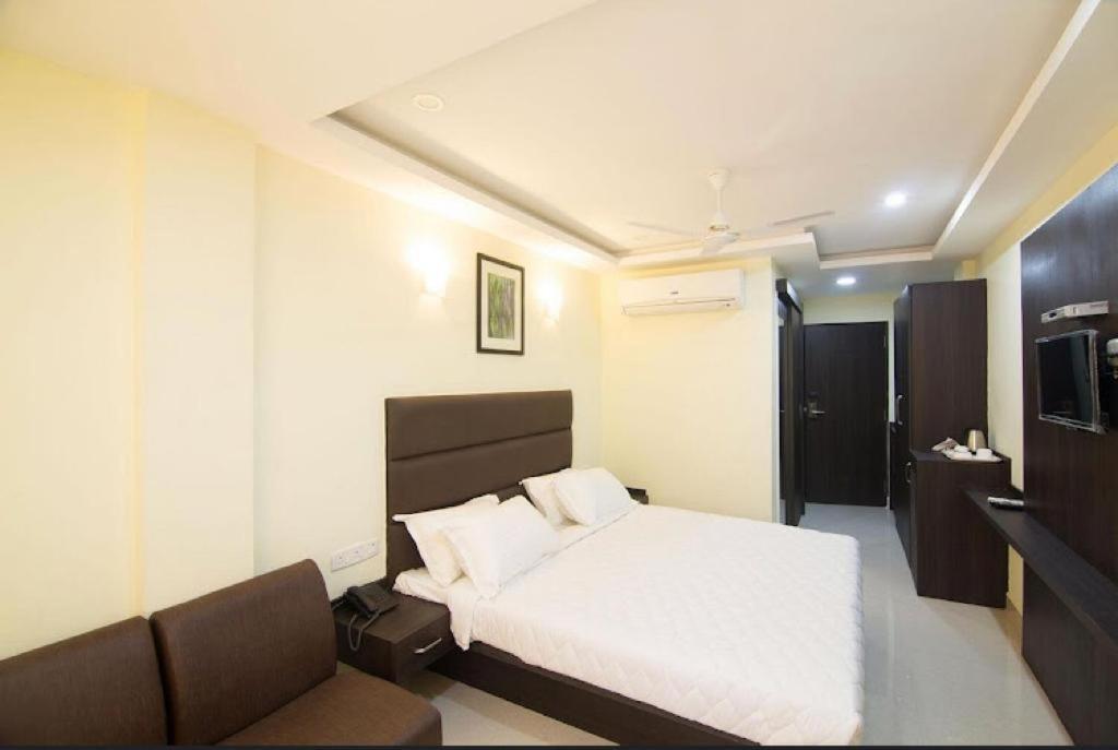 Hotel Ample Yard Chennai Exterior foto