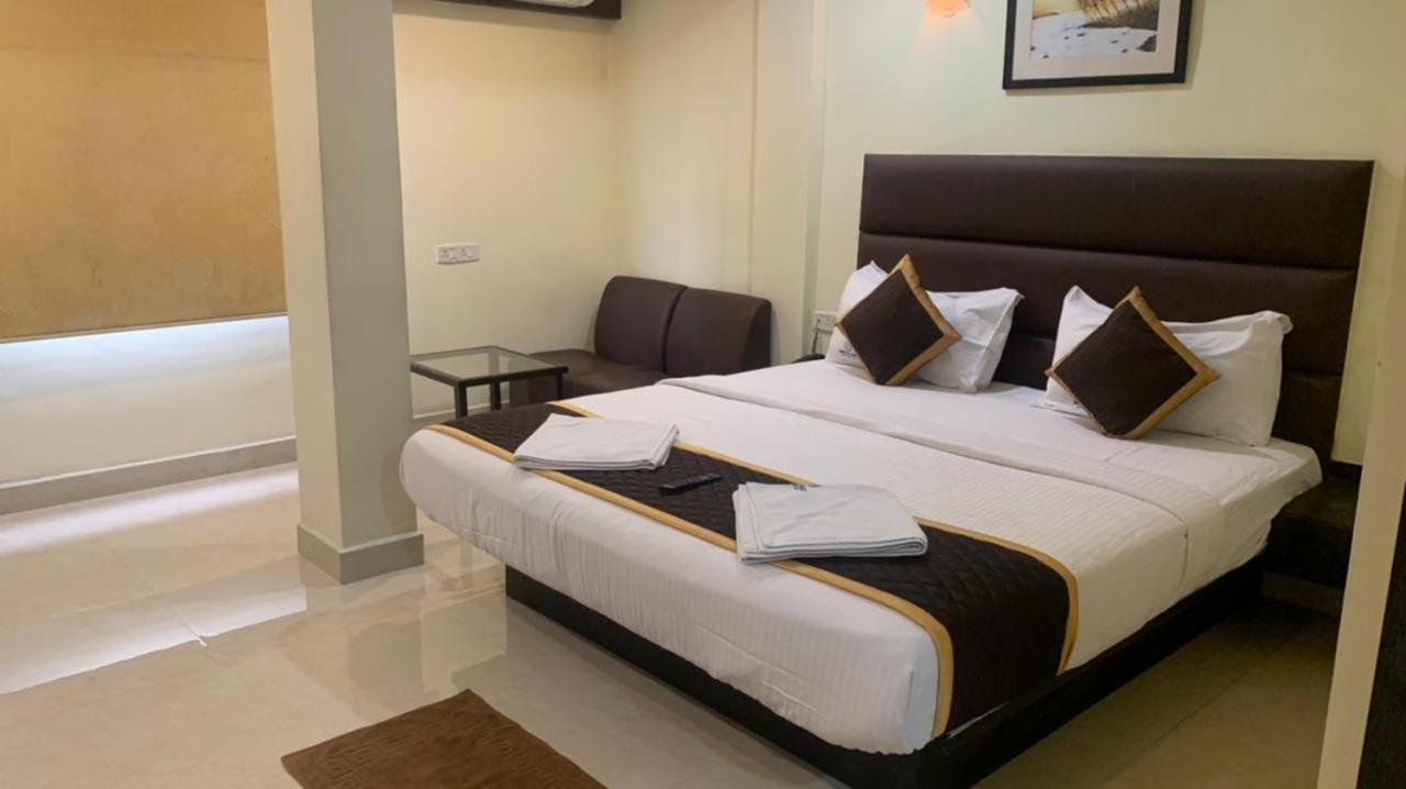 Hotel Ample Yard Chennai Exterior foto