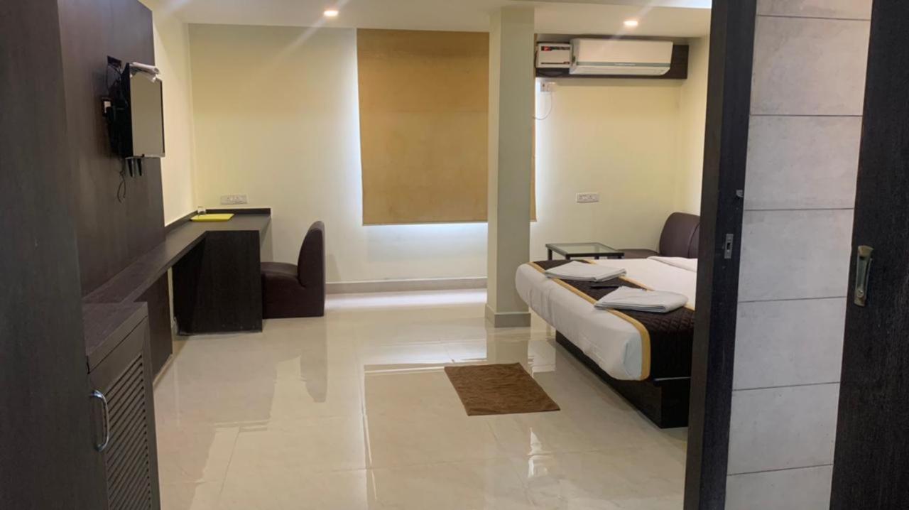 Hotel Ample Yard Chennai Exterior foto