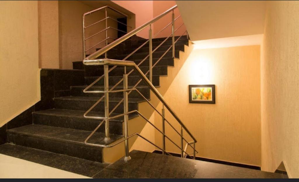 Hotel Ample Yard Chennai Exterior foto